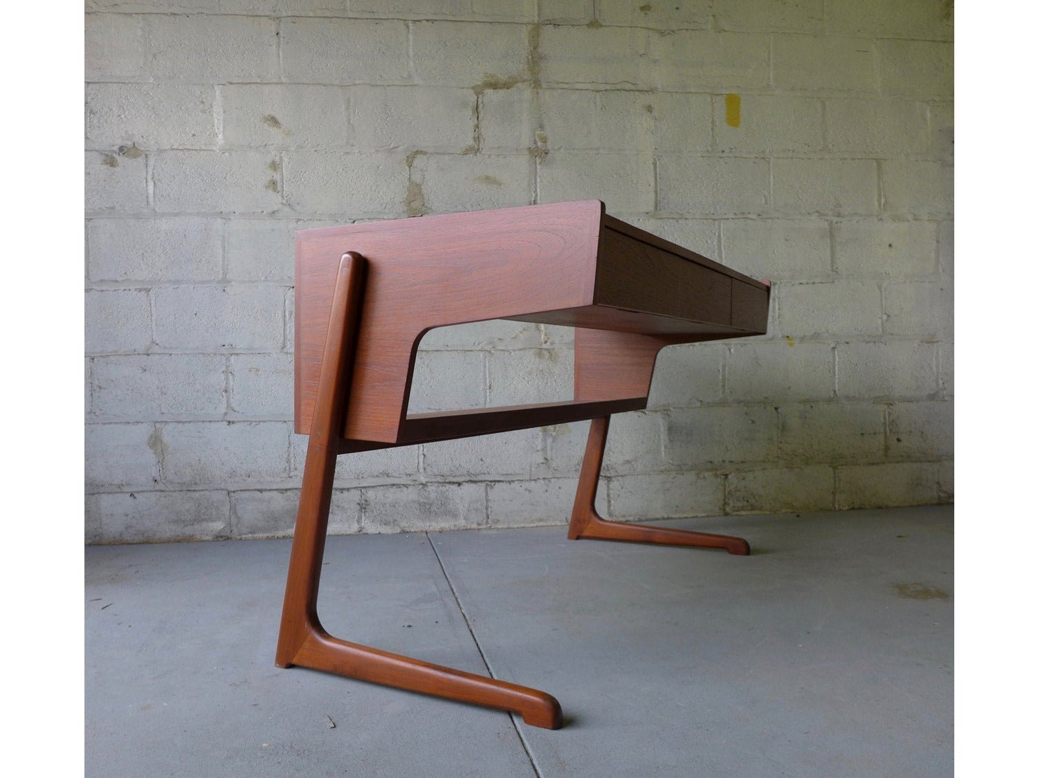 Genoa Writing Desk