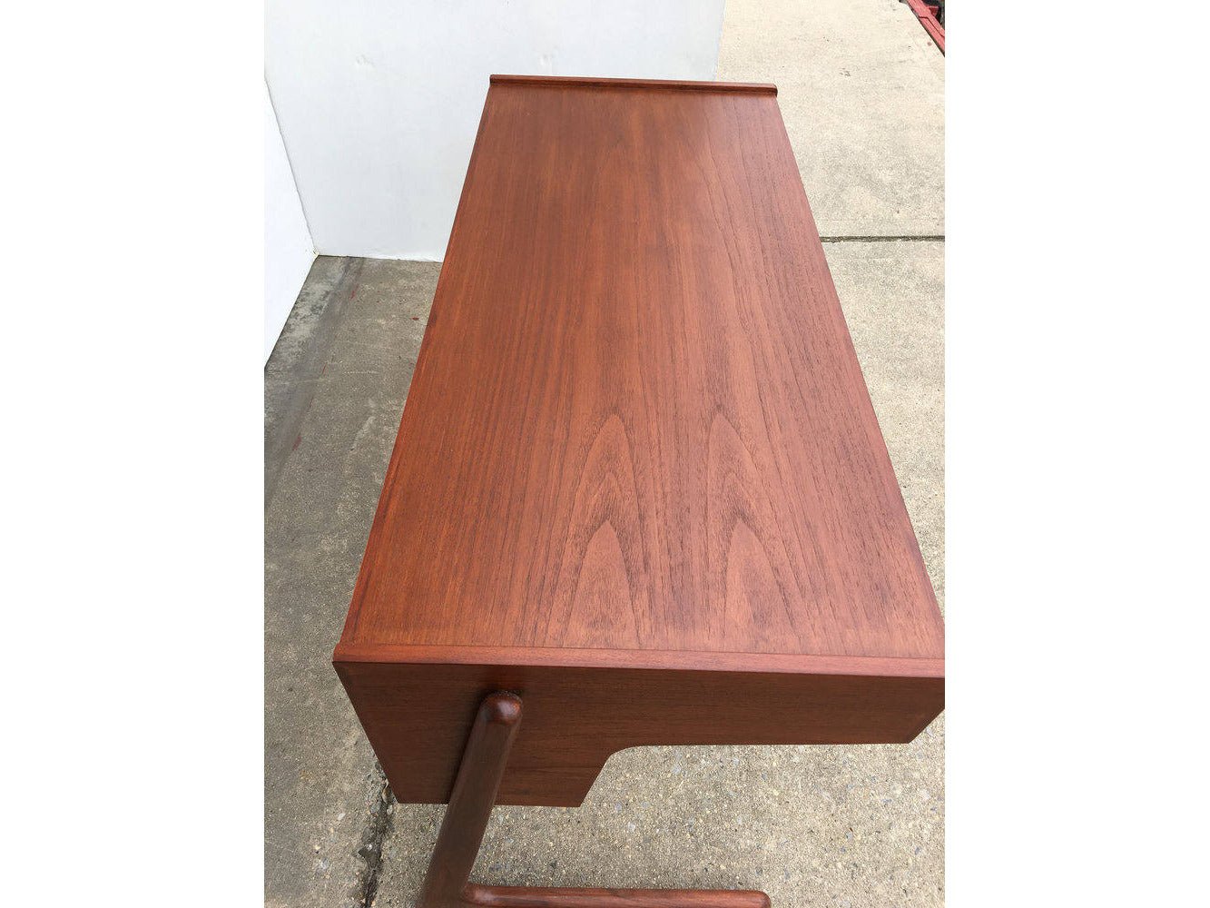 Genoa Writing Desk