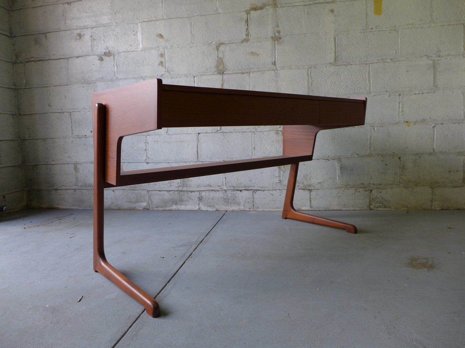 Genoa Writing Desk