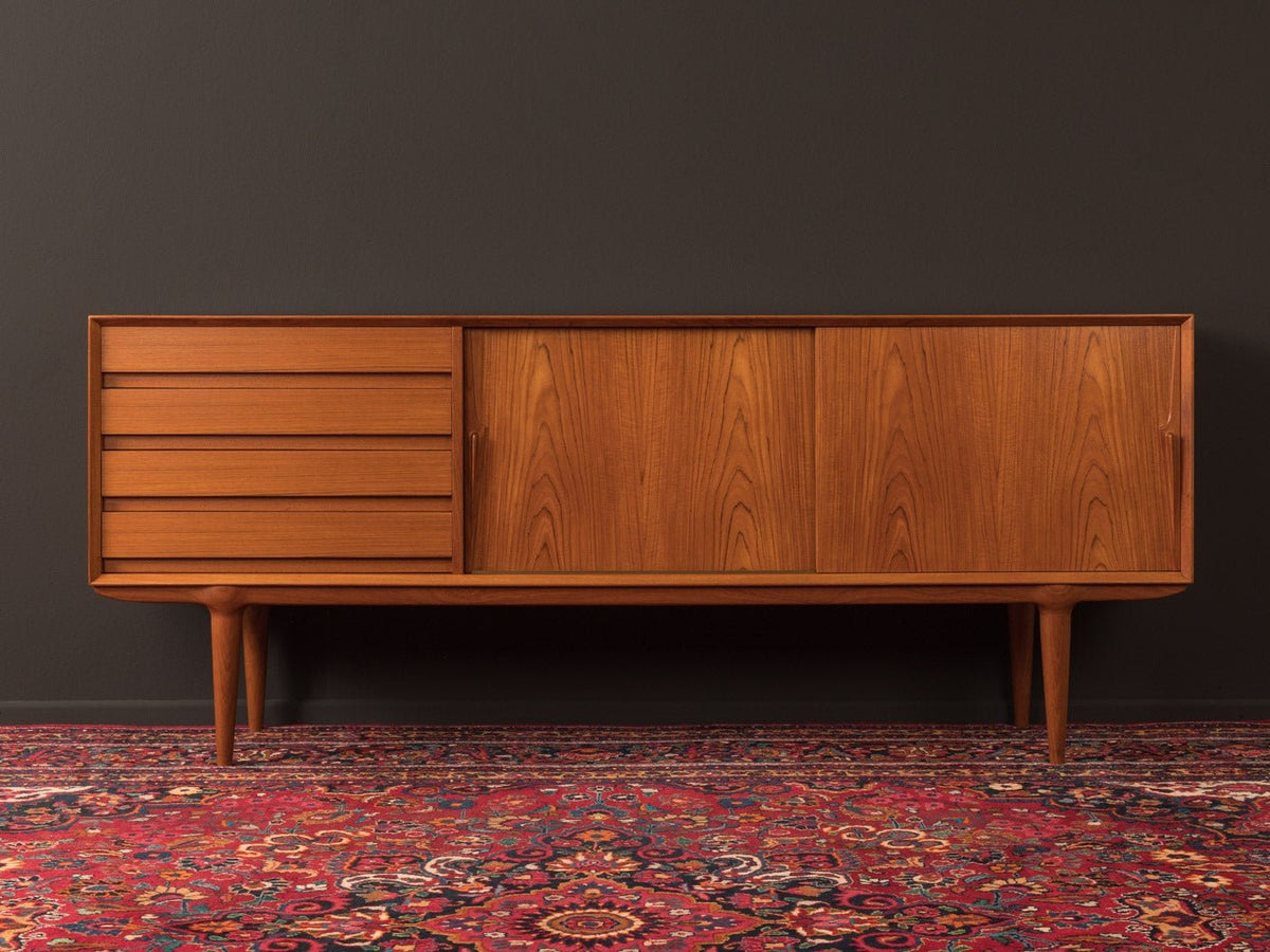 Halmstad Credenza XL Sideboard