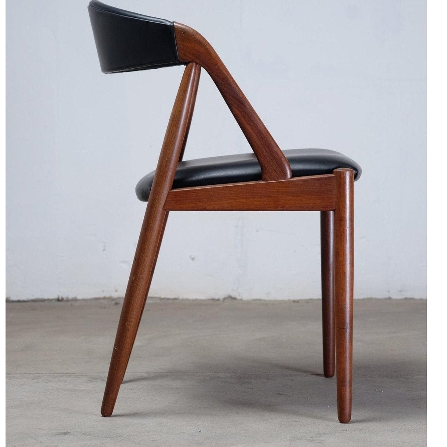 Hammel Dining Chair in Teak