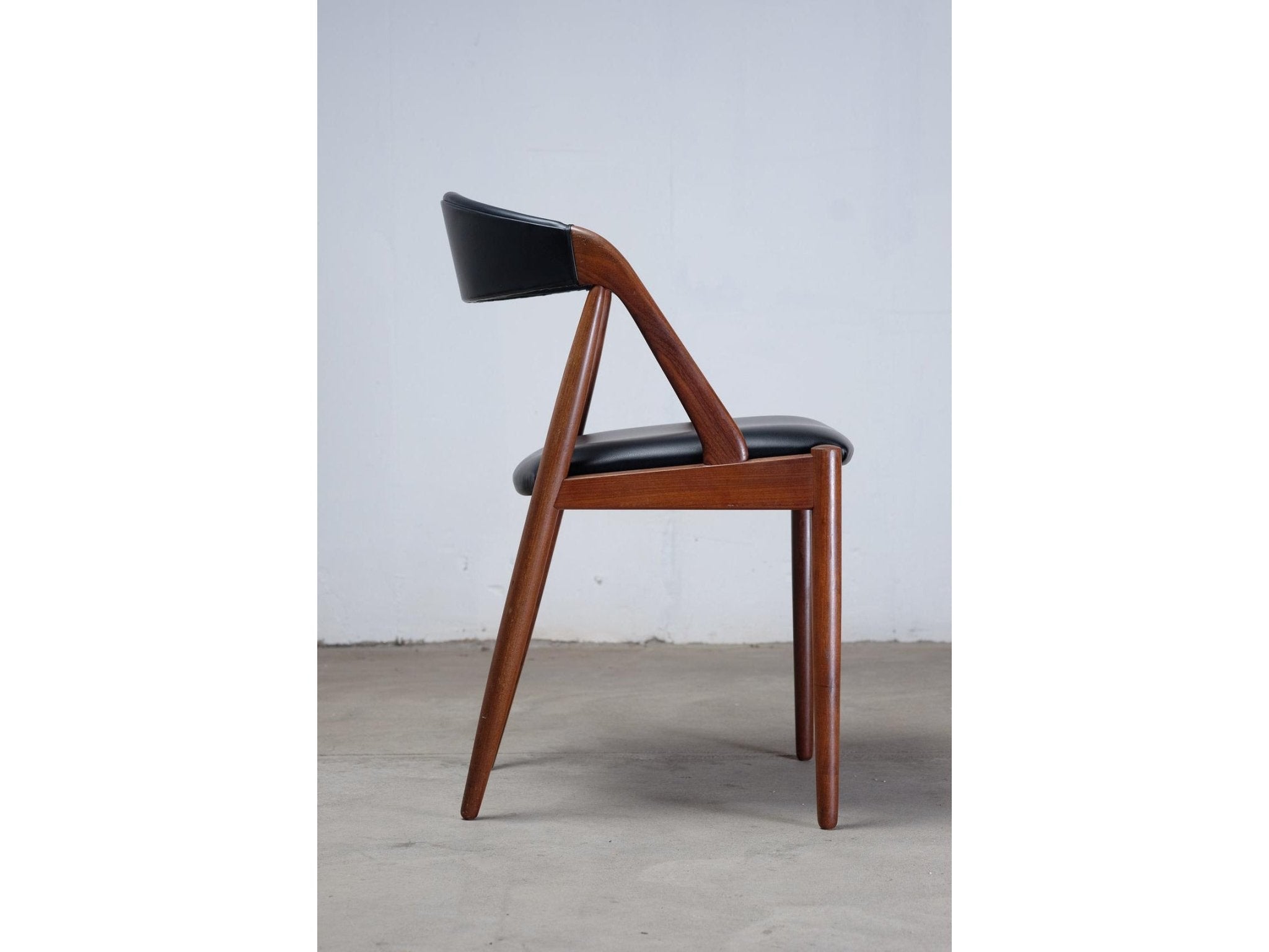 Hammel Dining Chair in Teak