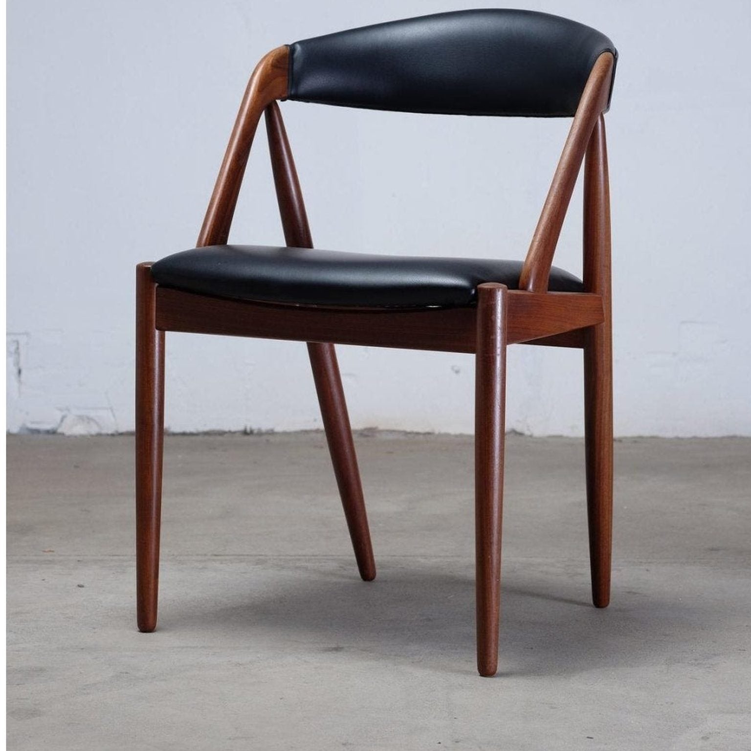 Hammel Dining Chair in Teak