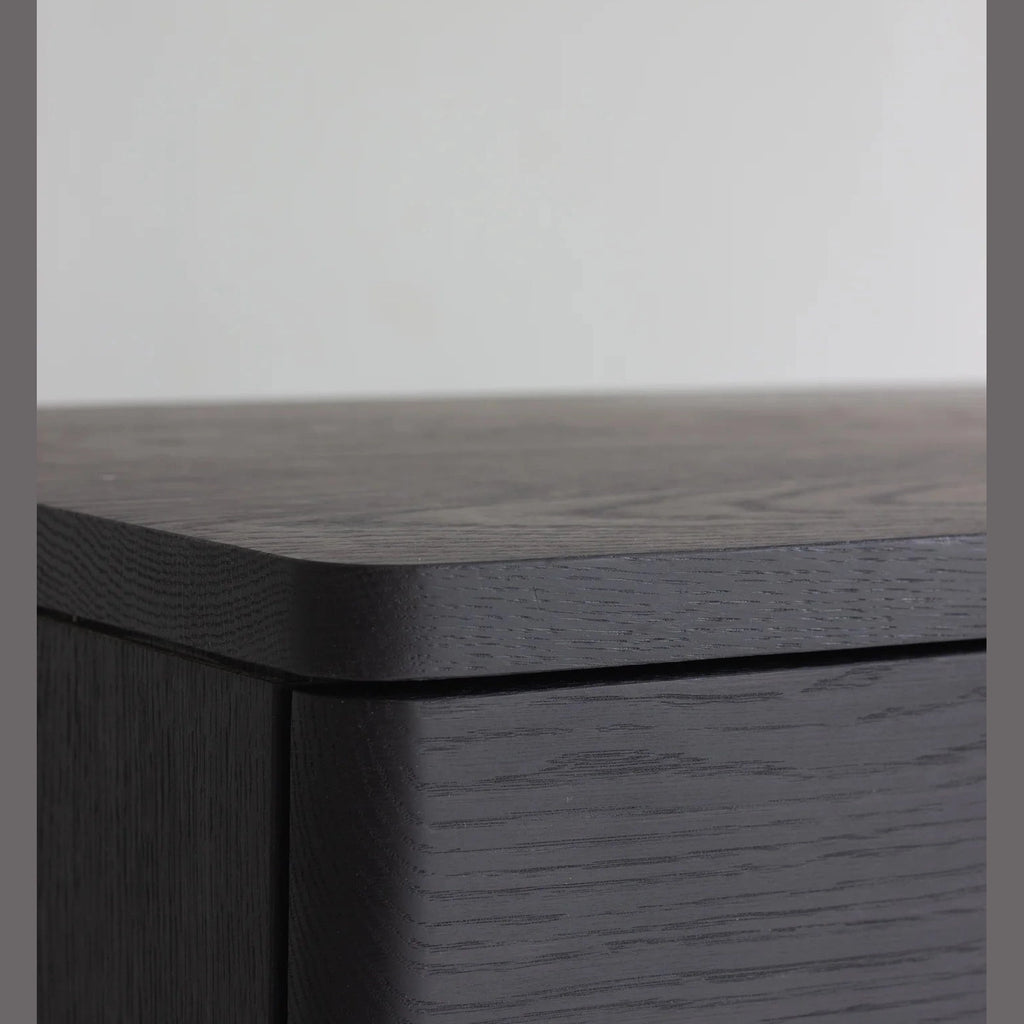 Hiran sideboard