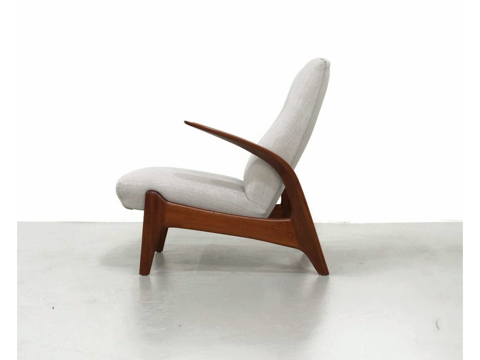 Horsens Lounge Chair