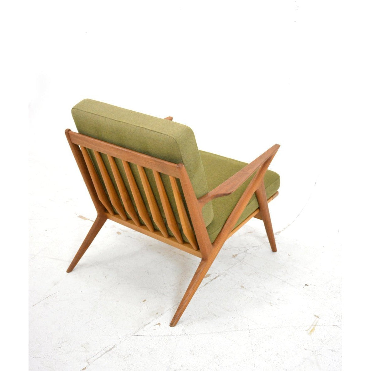 Ikkonic Lounge Chair