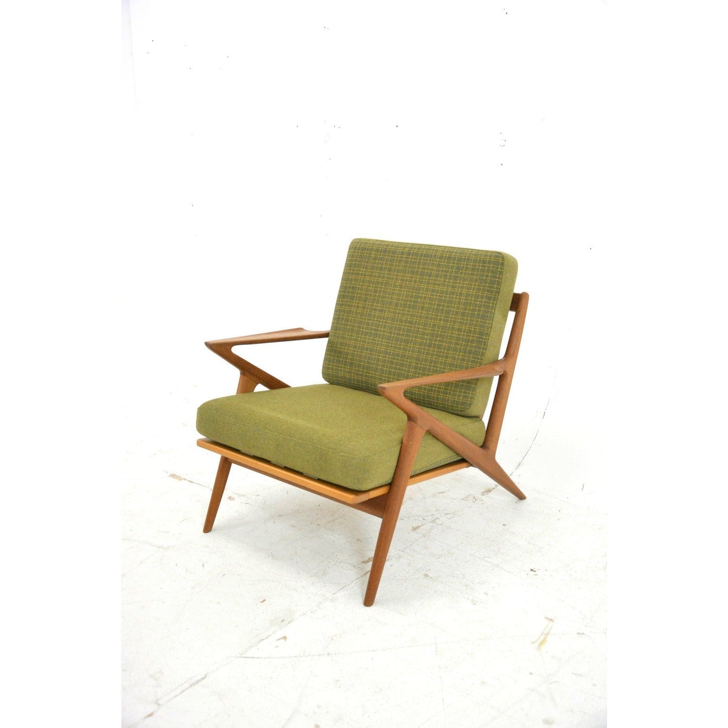 Ikkonic Lounge Chair