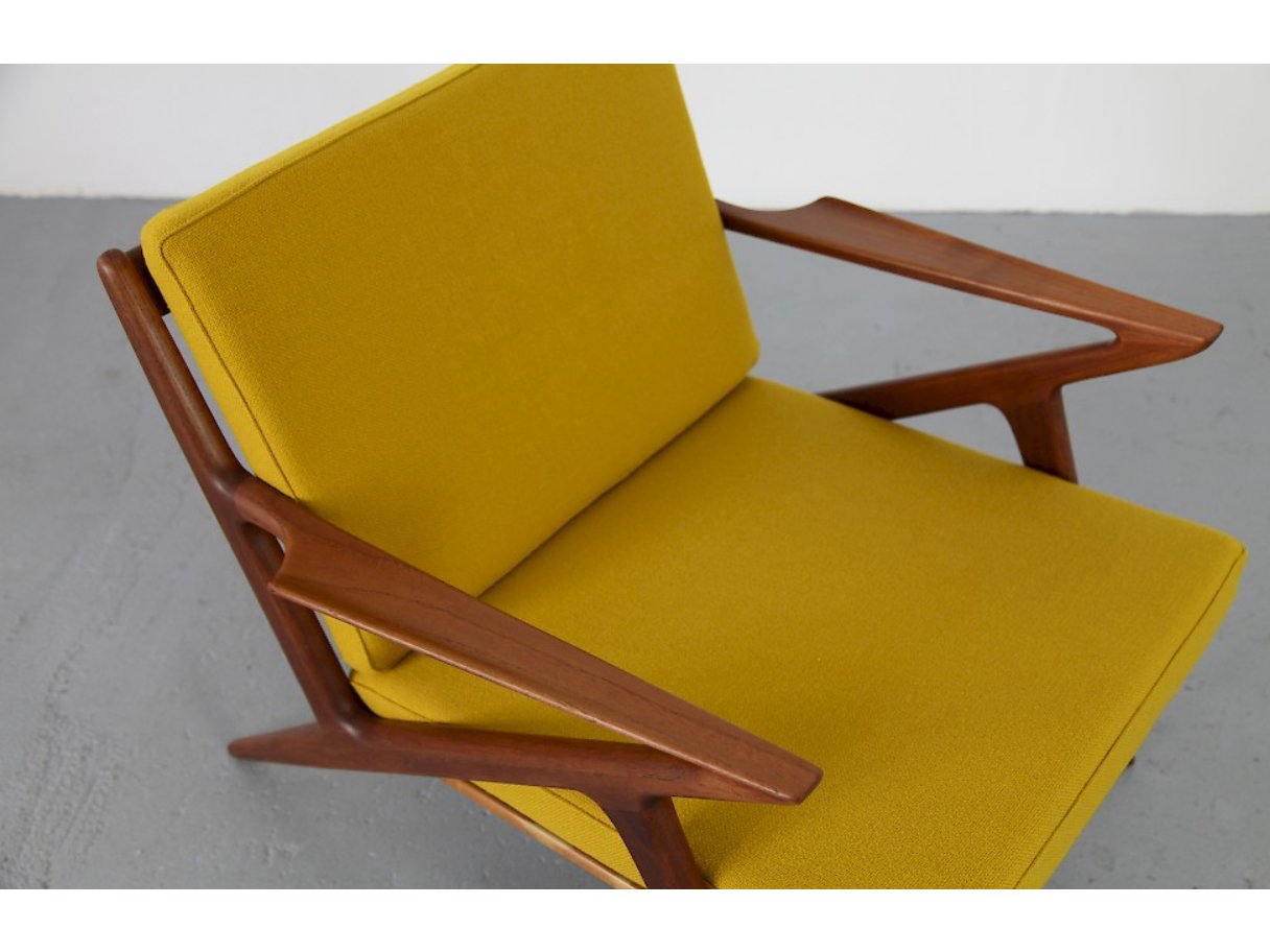 Ikkonic Lounge Chair