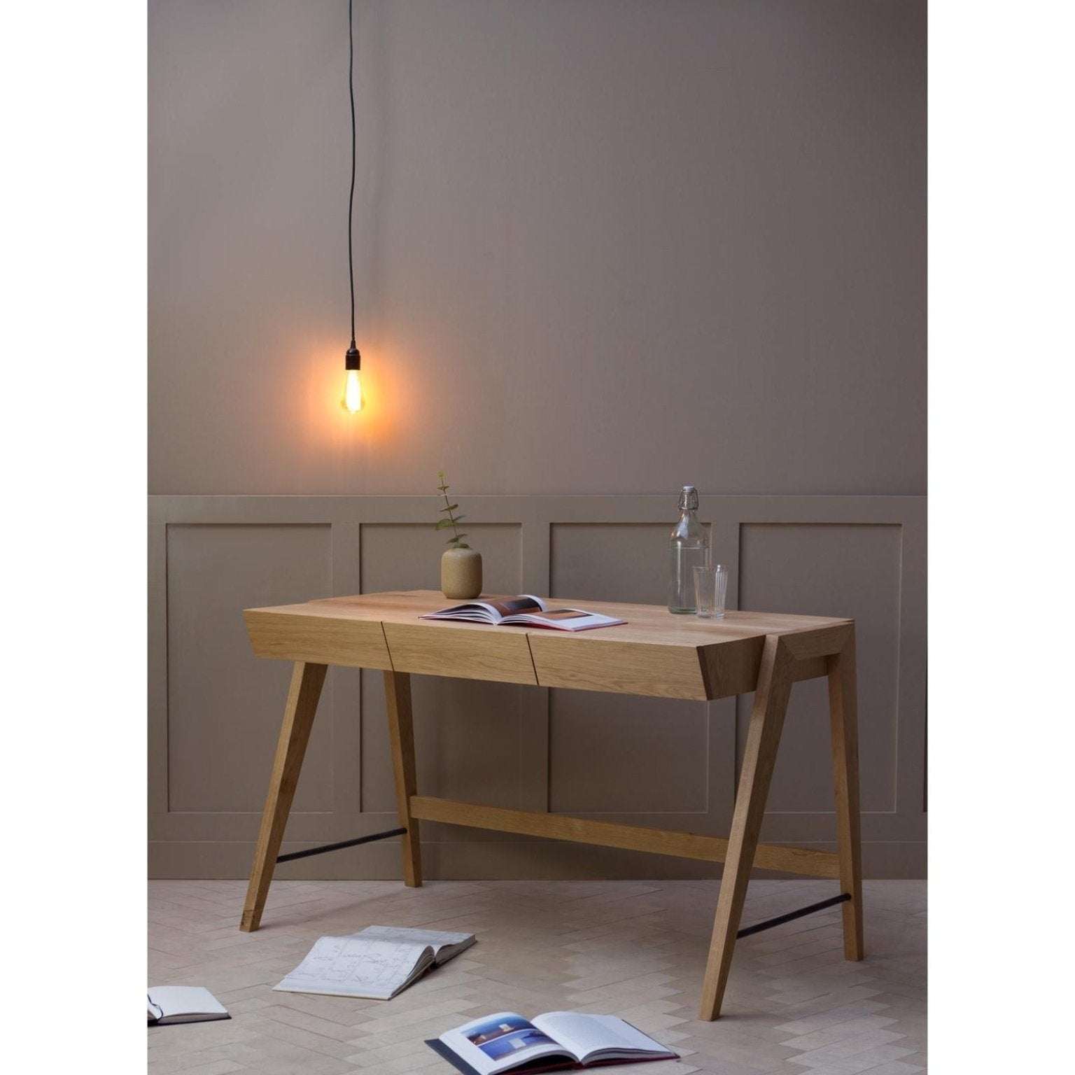 Jaspin Desk in Natural Oak
