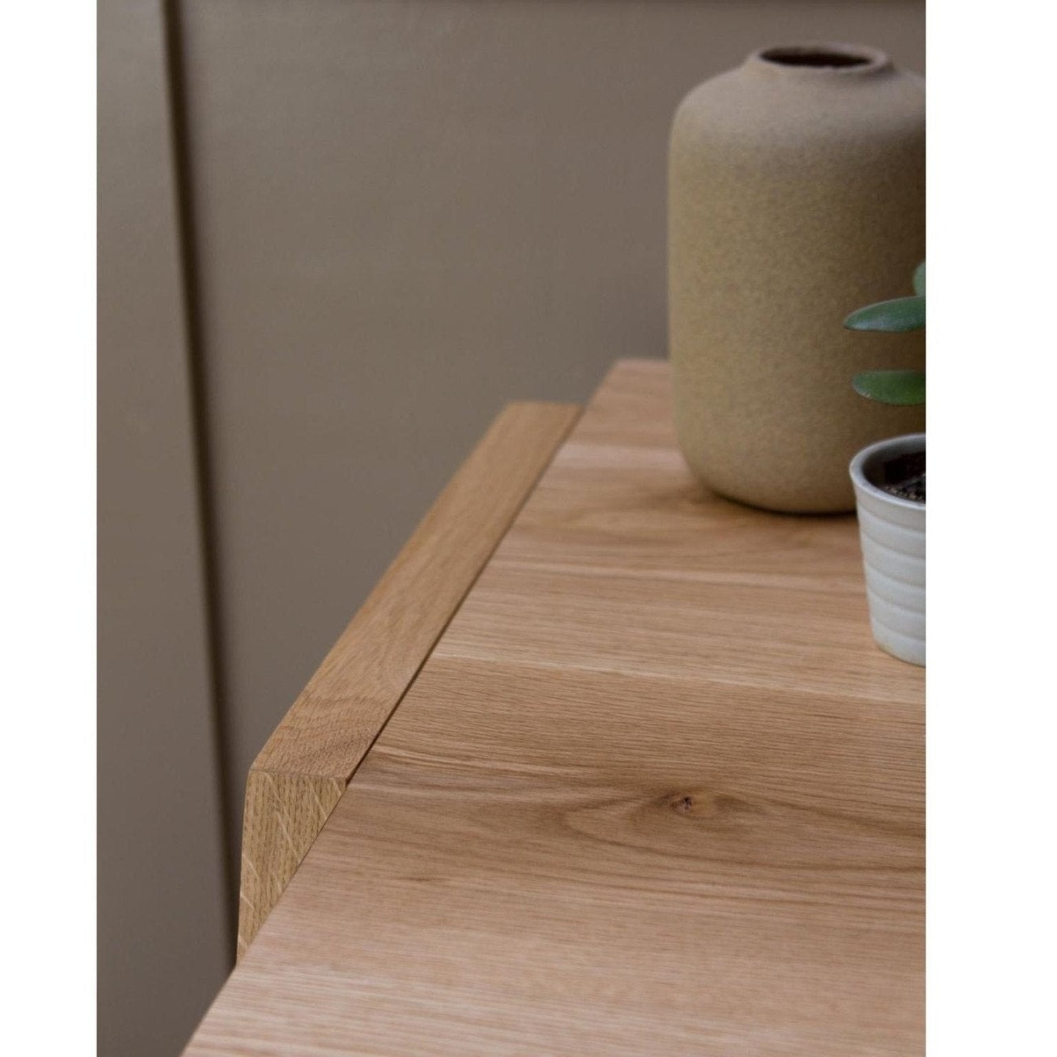 Jaspin Desk in Natural Oak