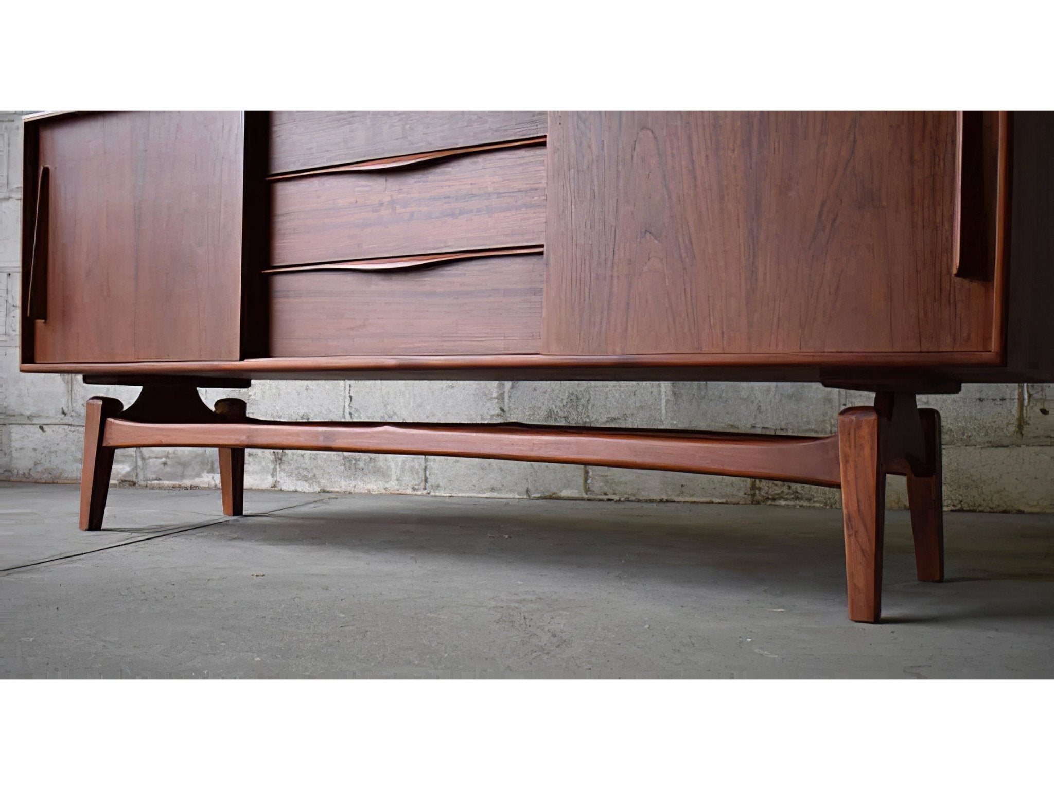 Jesper Credenza S Sideboard