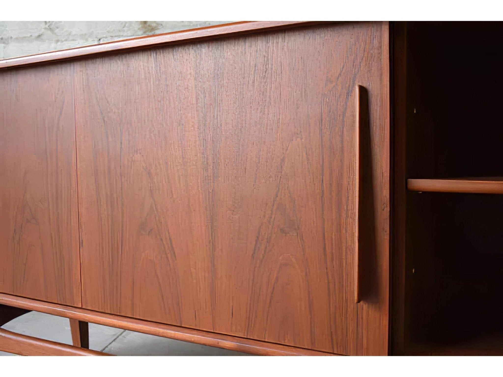 Jesper Credenza S Sideboard