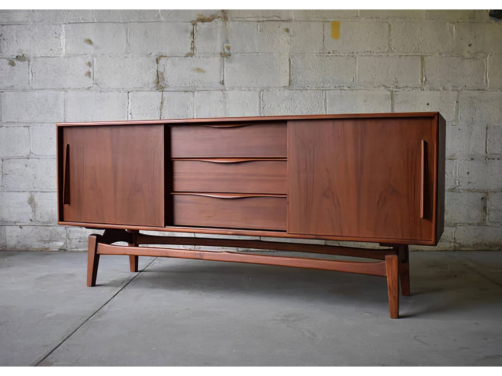 Jesper Credenza S Sideboard
