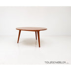 KiL Minimal Center Table in Teak