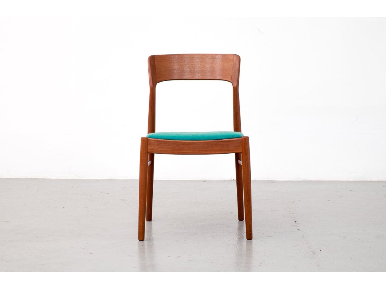 Konik Dining Chair