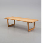 Kruk Dining Table