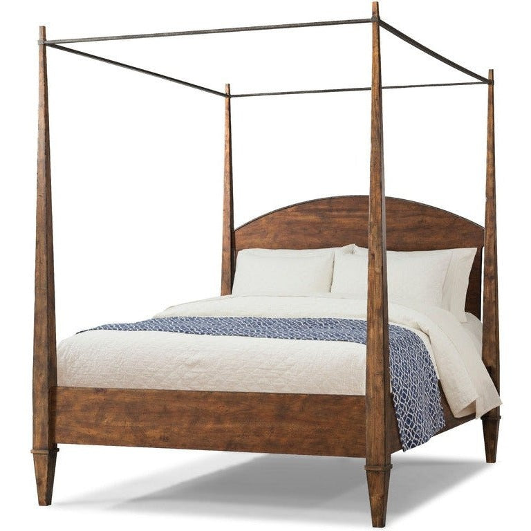 Laggan Canopy Queen Bed