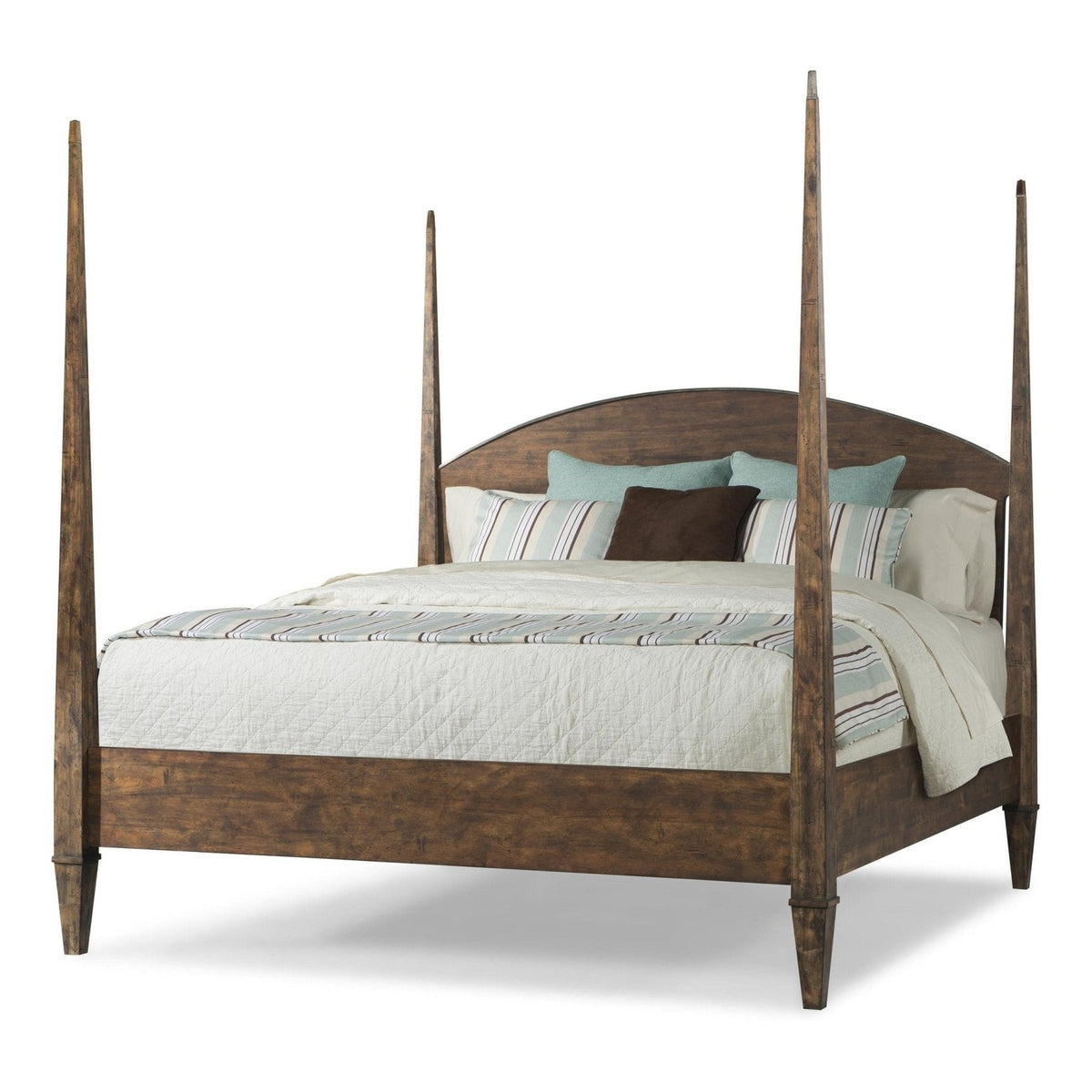 Laggan Canopy Queen Bed