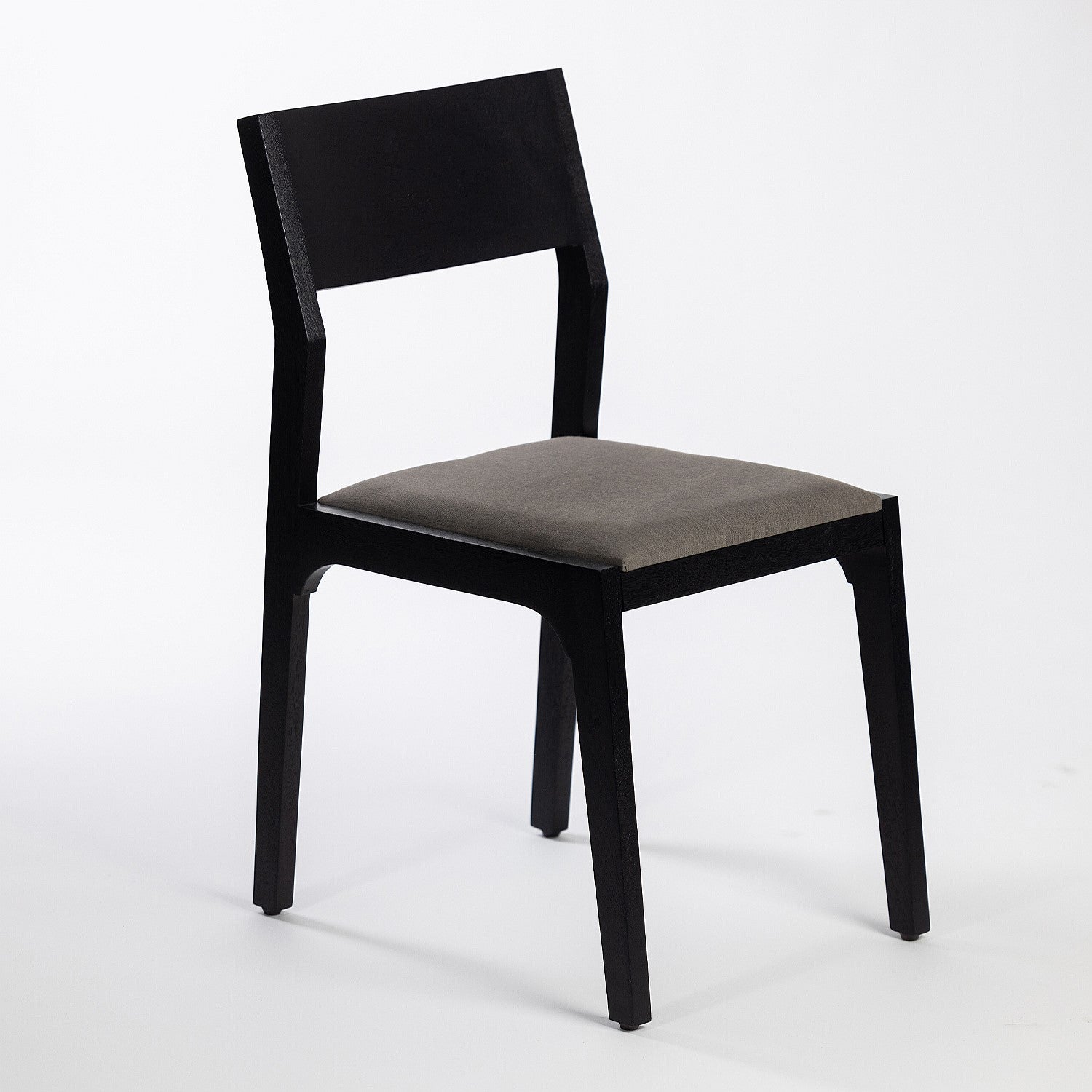 Linton dining chair