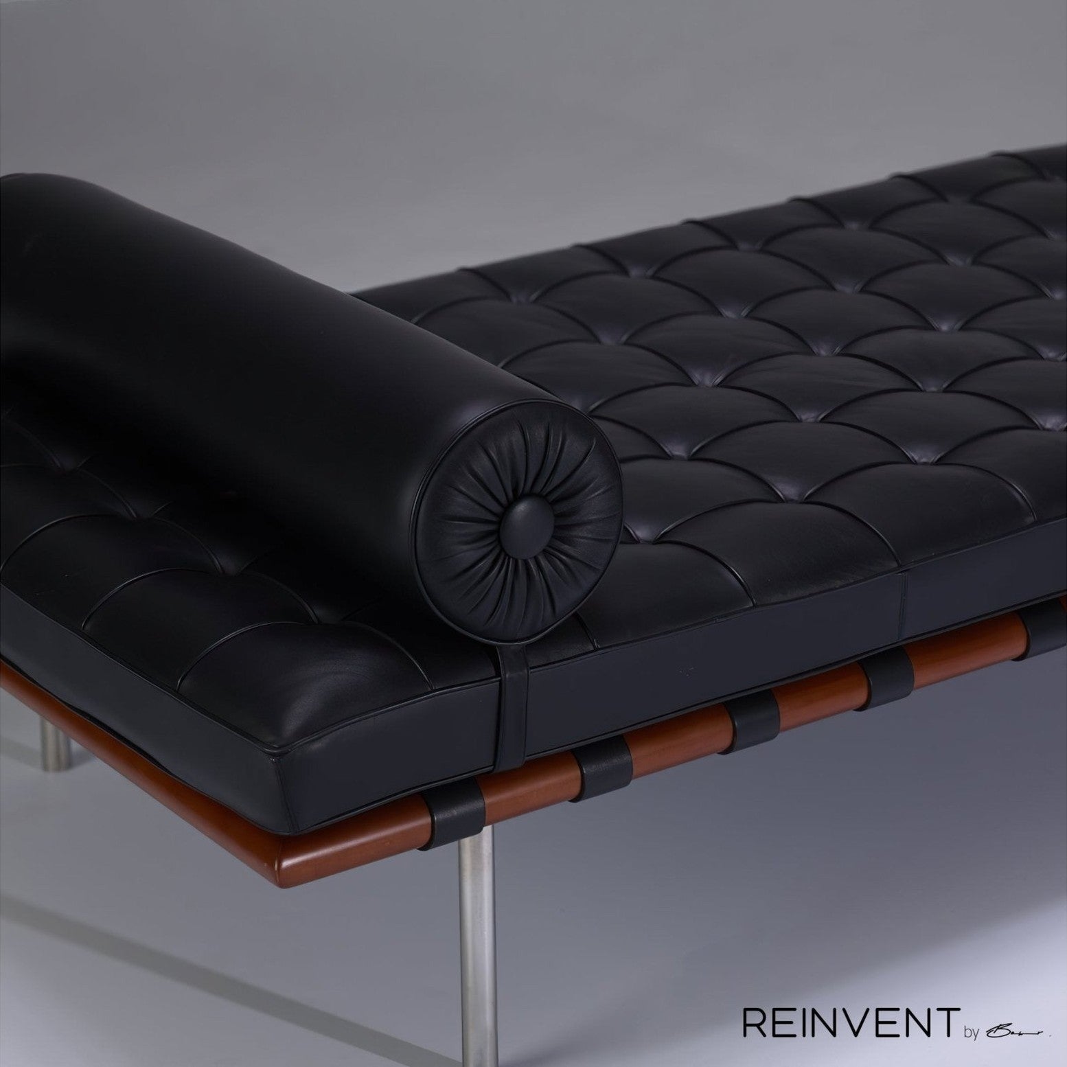 Lisbon Daybed
