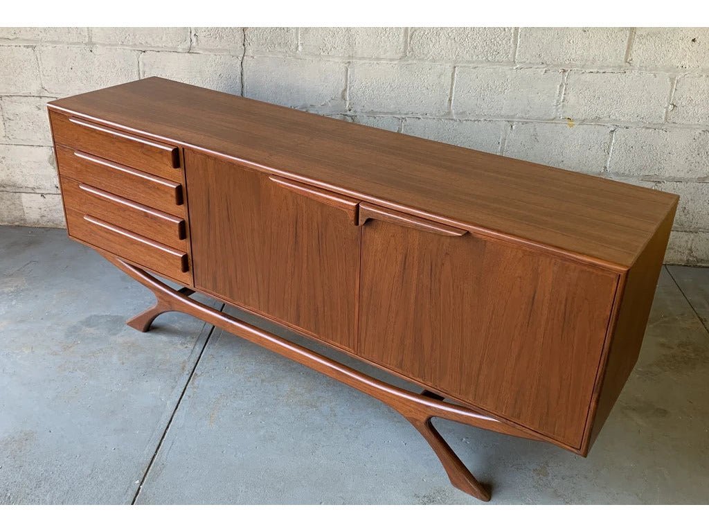 Livingston Credenza S Sideboard