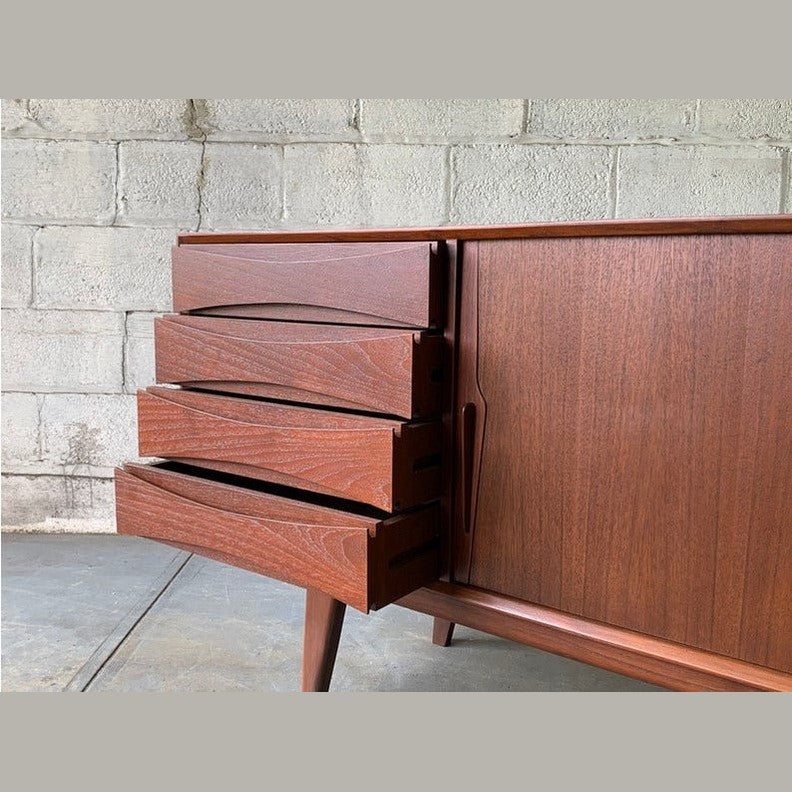 Malmö Credenza M Sideboard