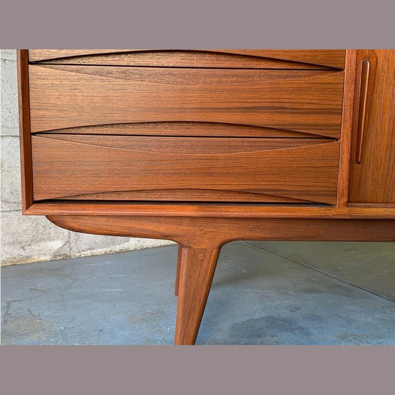 Malmö Credenza M Sideboard