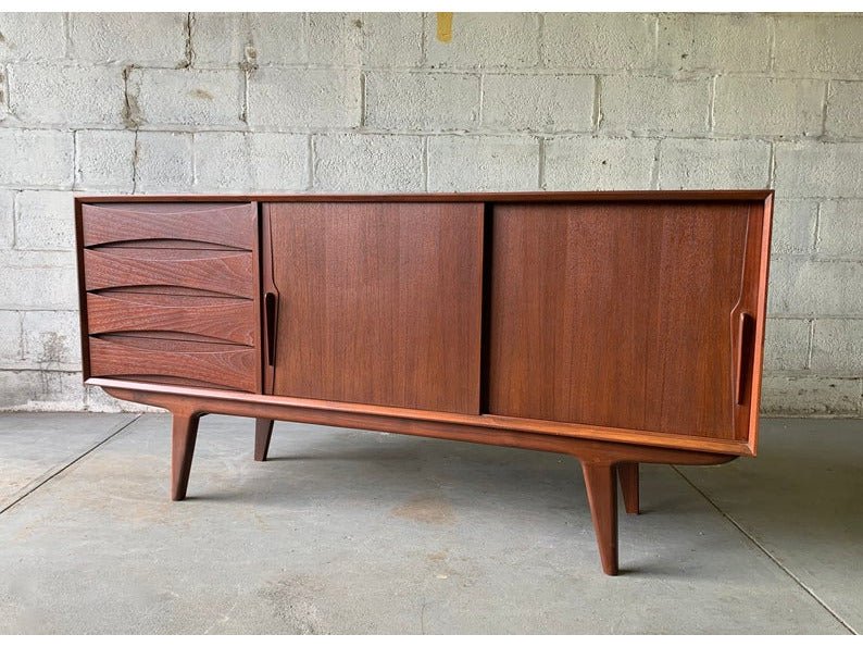 Malmö Credenza M Sideboard