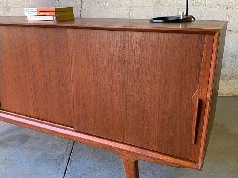 Malmö Credenza M Sideboard