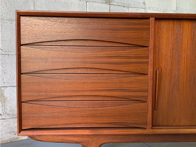 Malmö Credenza M Sideboard