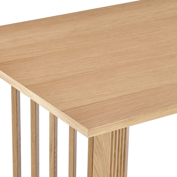 Morry dining table