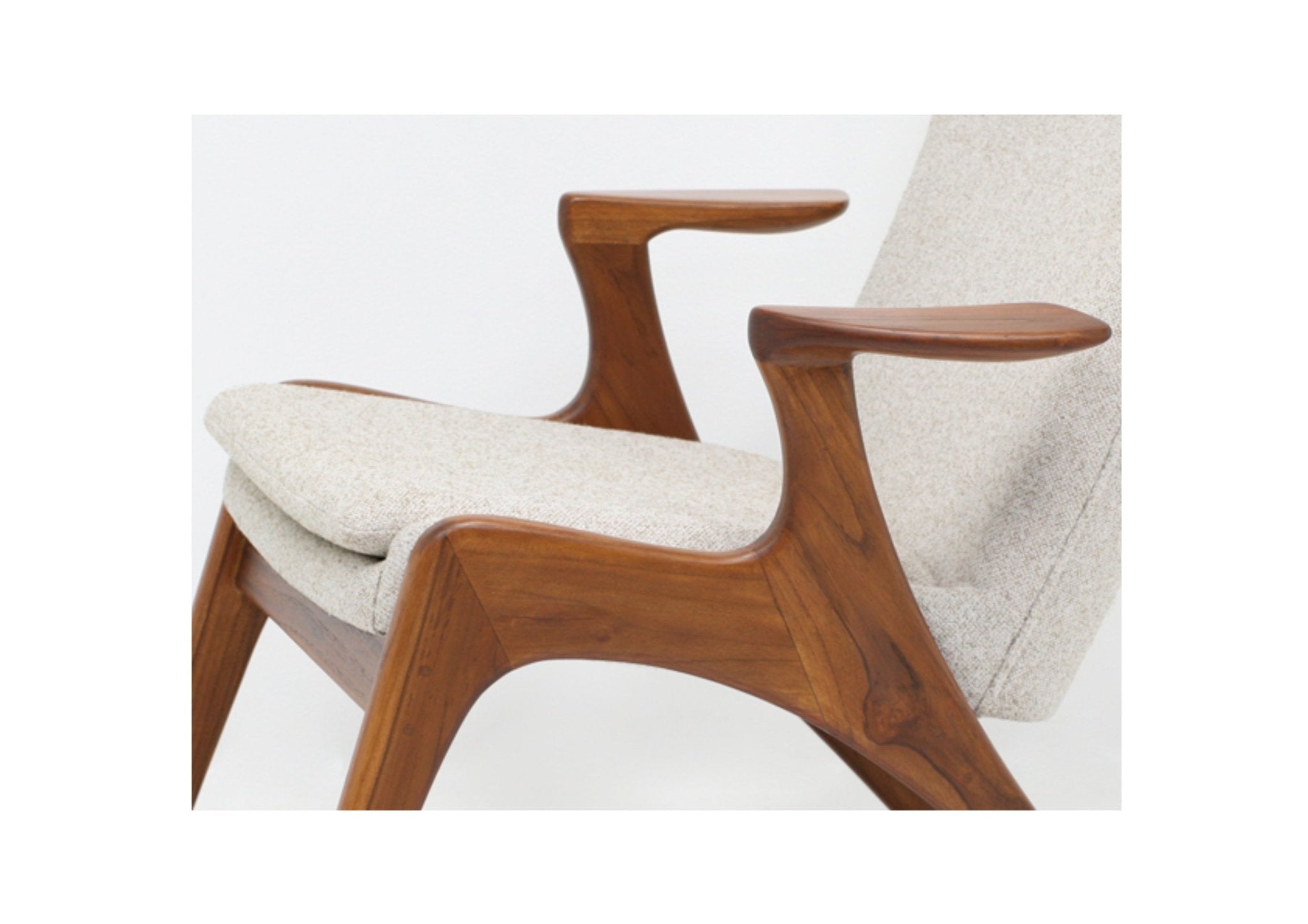 Natur Lounge Chair in Teak