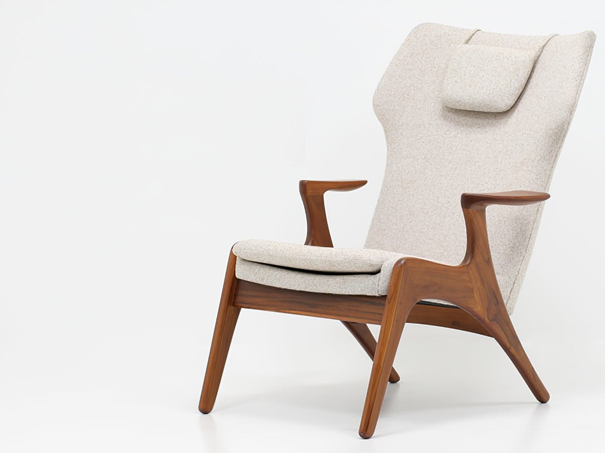 Natur Lounge Chair in Teak