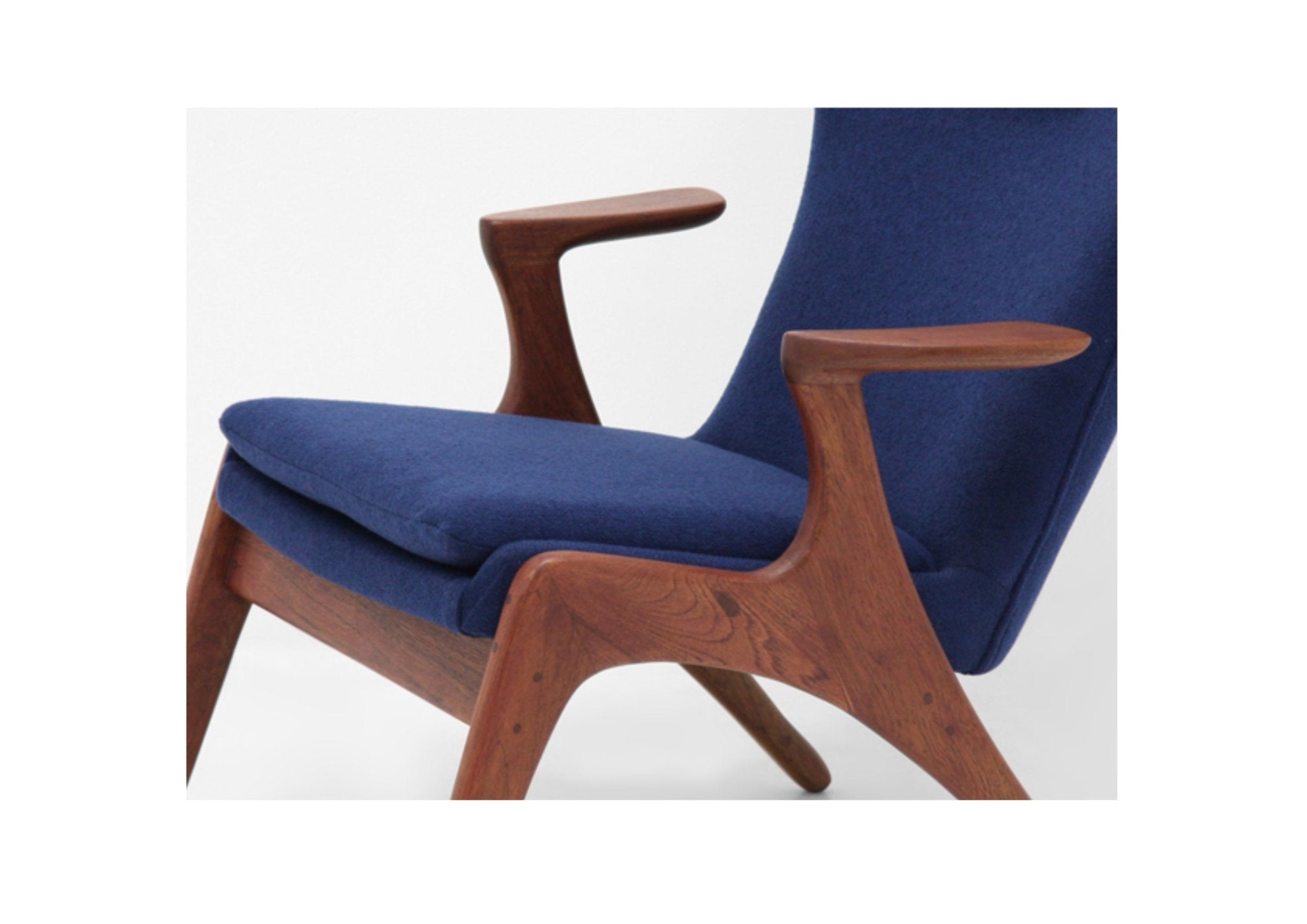 Natur Lounge Chair in Teak