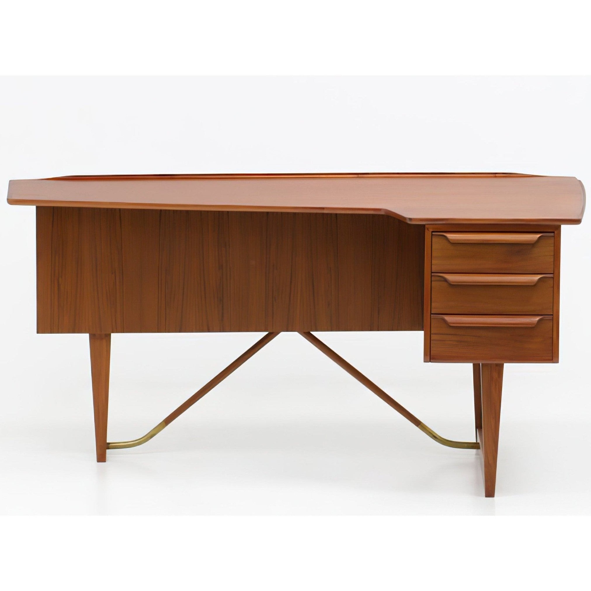 Nicolas Executive Boomerang Desk