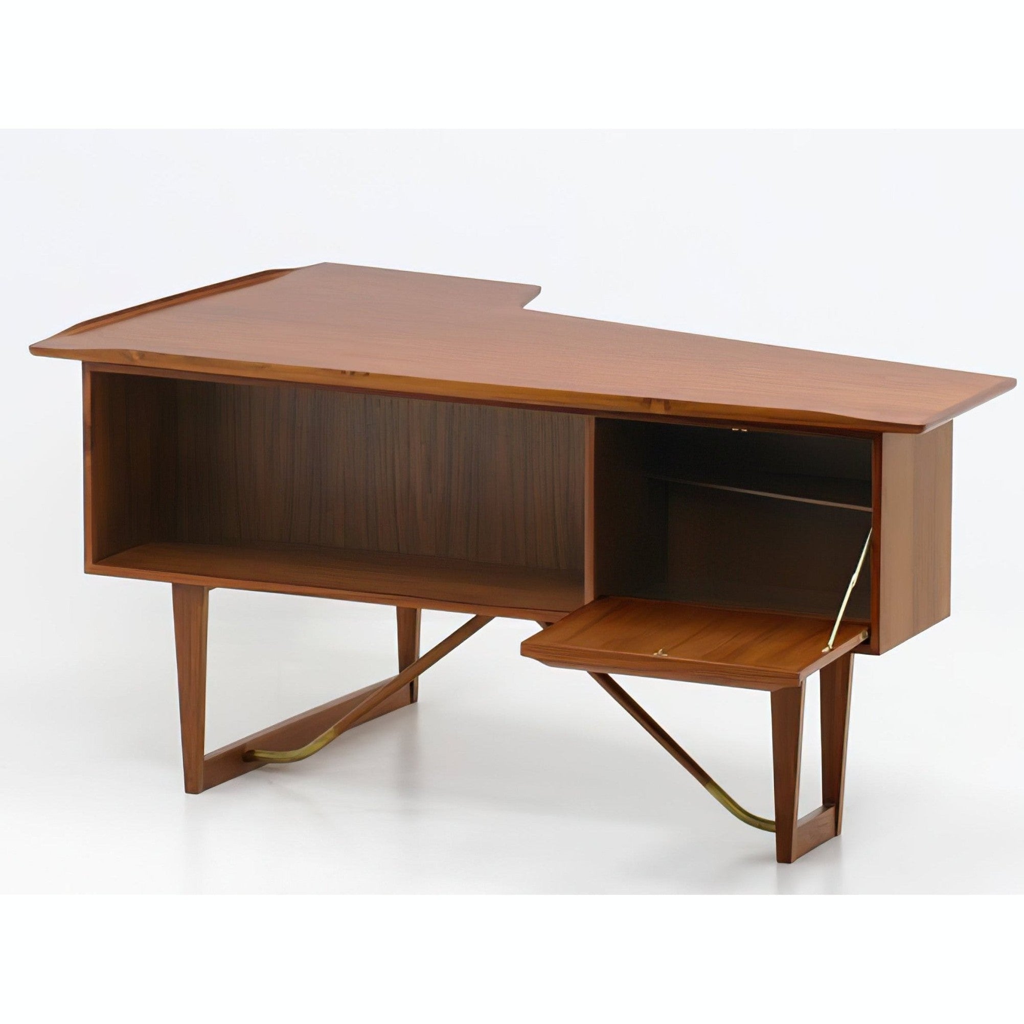 Nicolas Executive Boomerang Desk