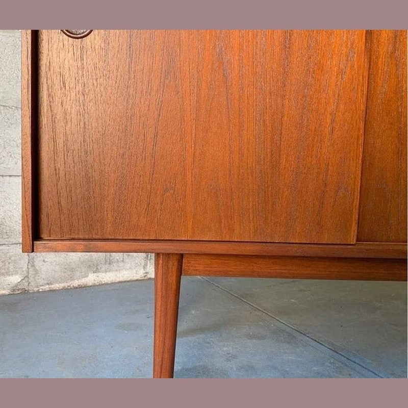 Oban Credenza L TV Console
