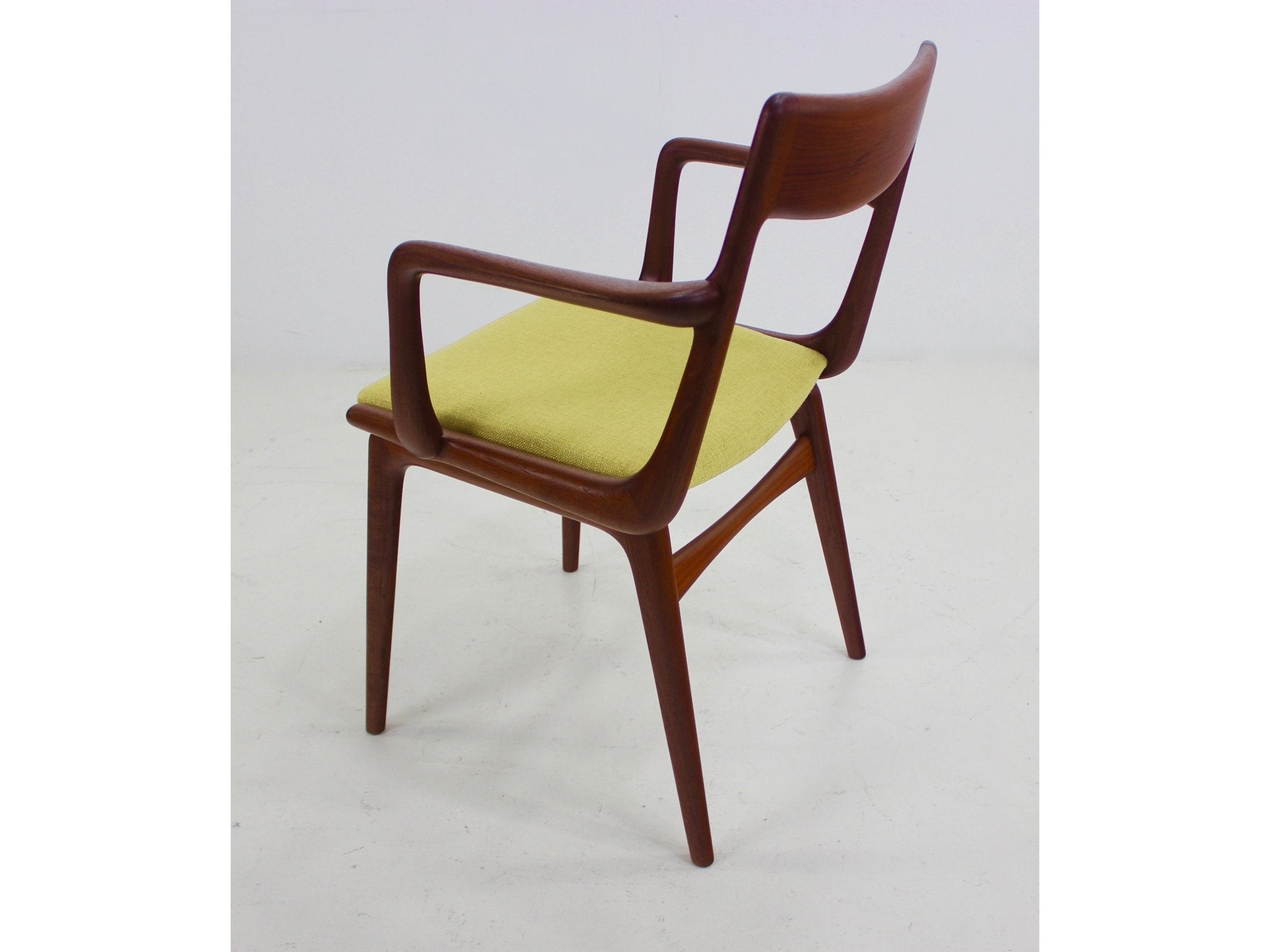 Odder Armchair in Teak