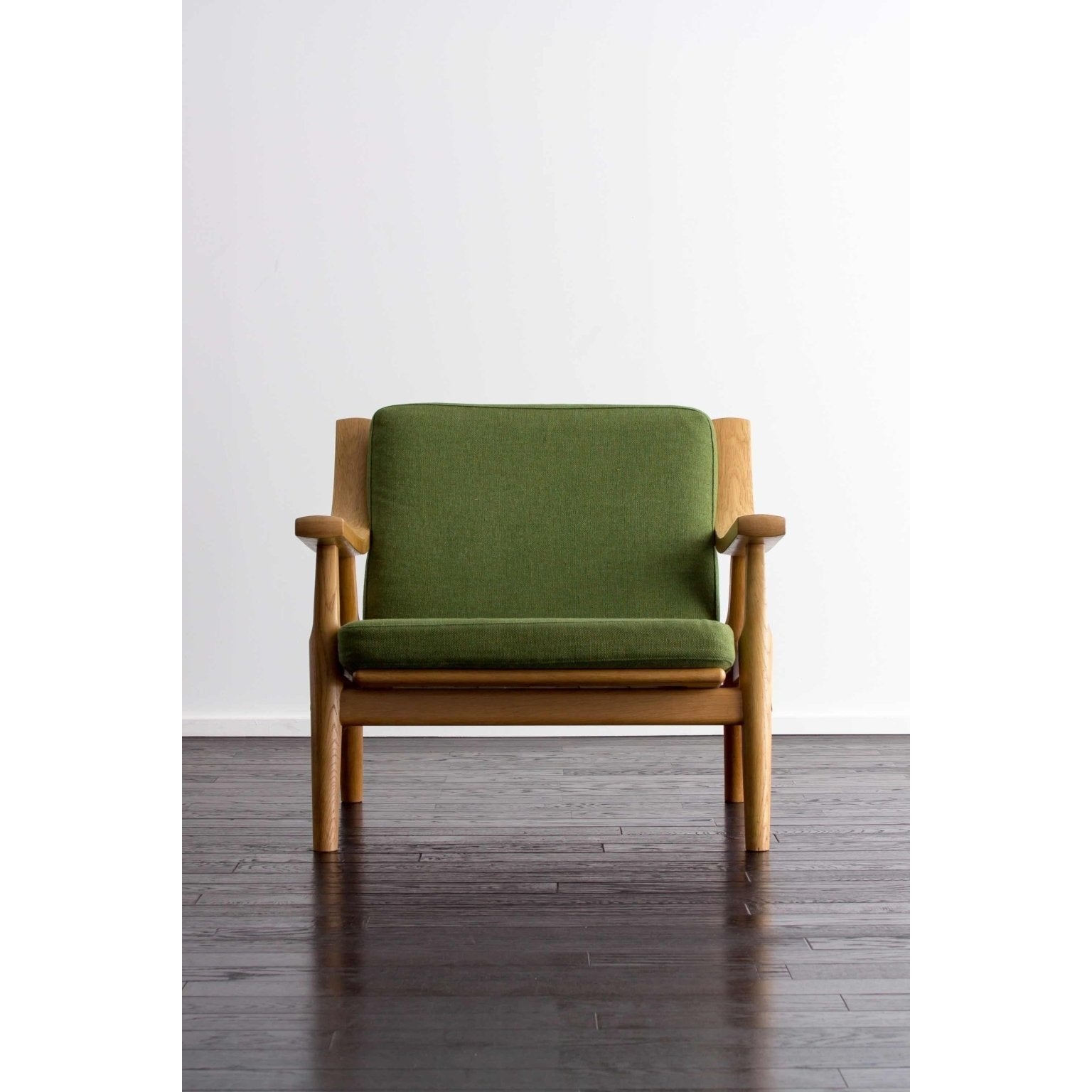 Parsa Lounge Chair