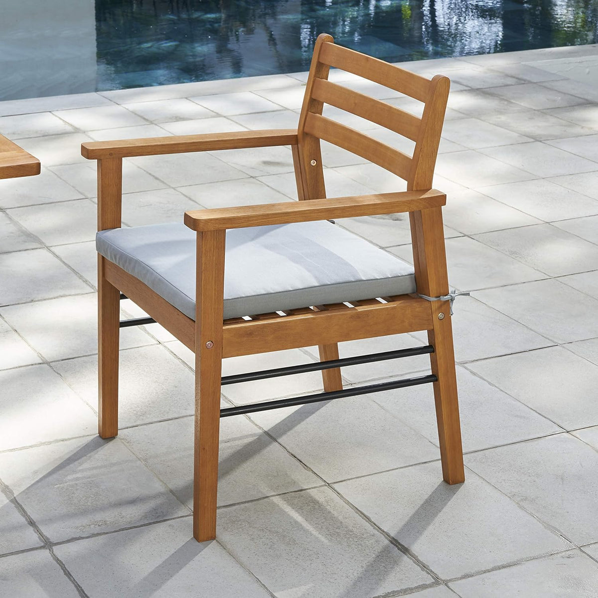 Polaris outdoor chair