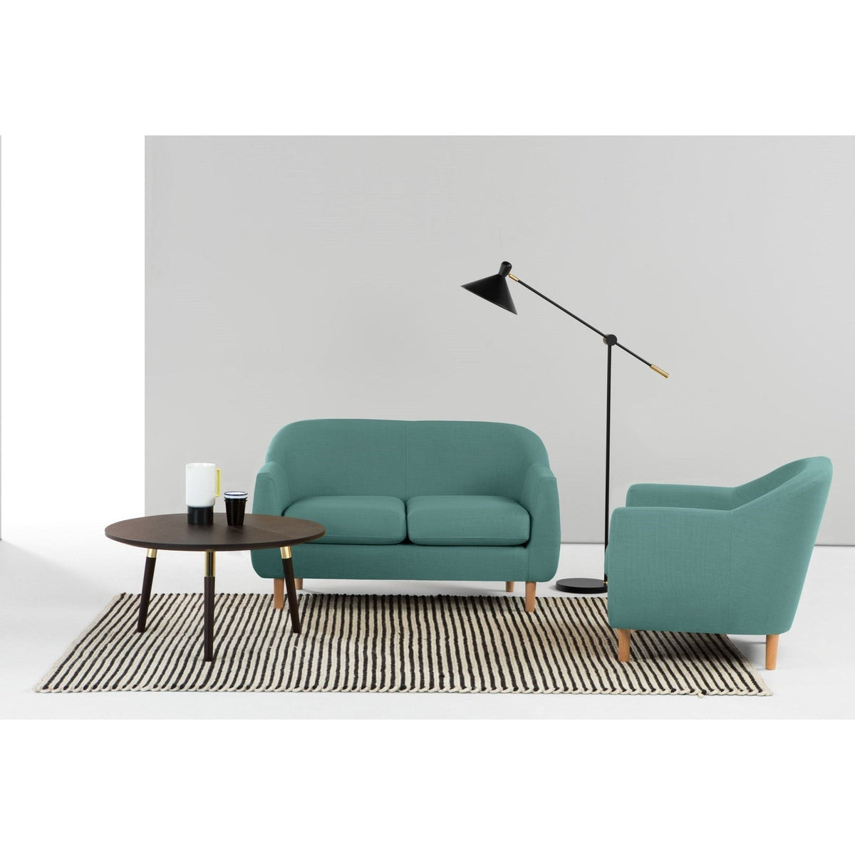 Rene Two Seater in light legs