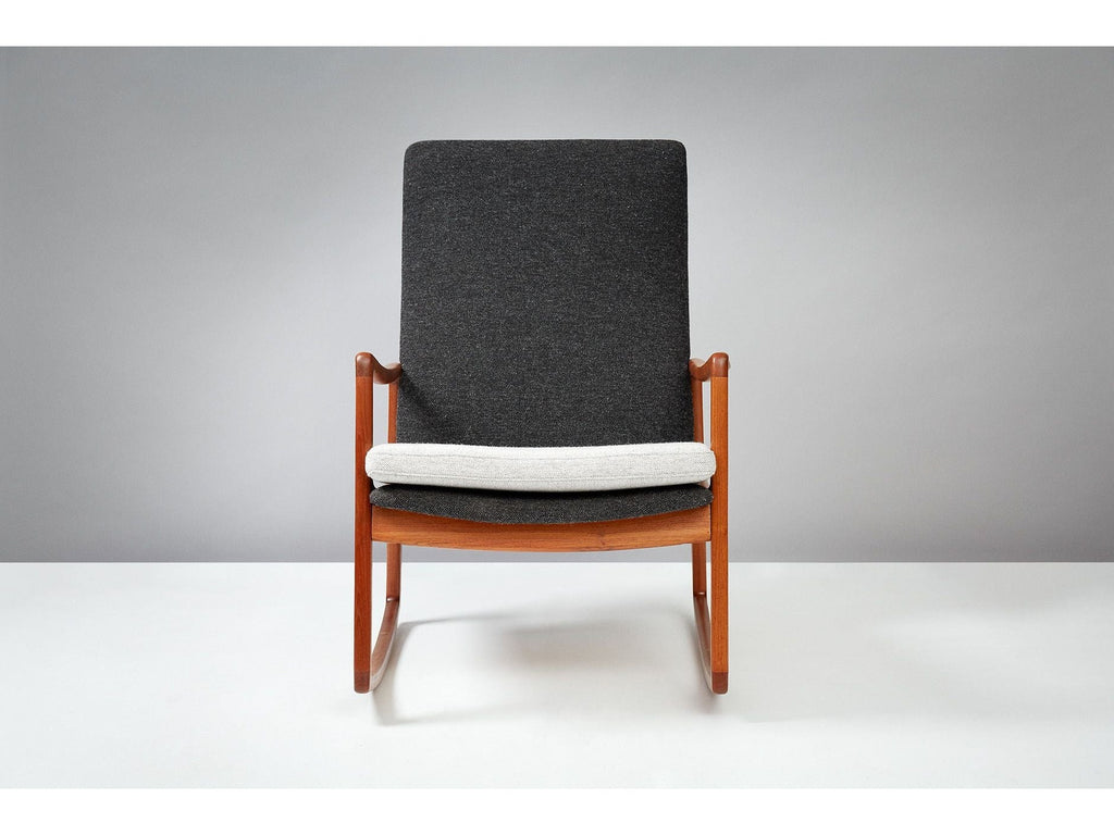 Ringsted Rocking Chair