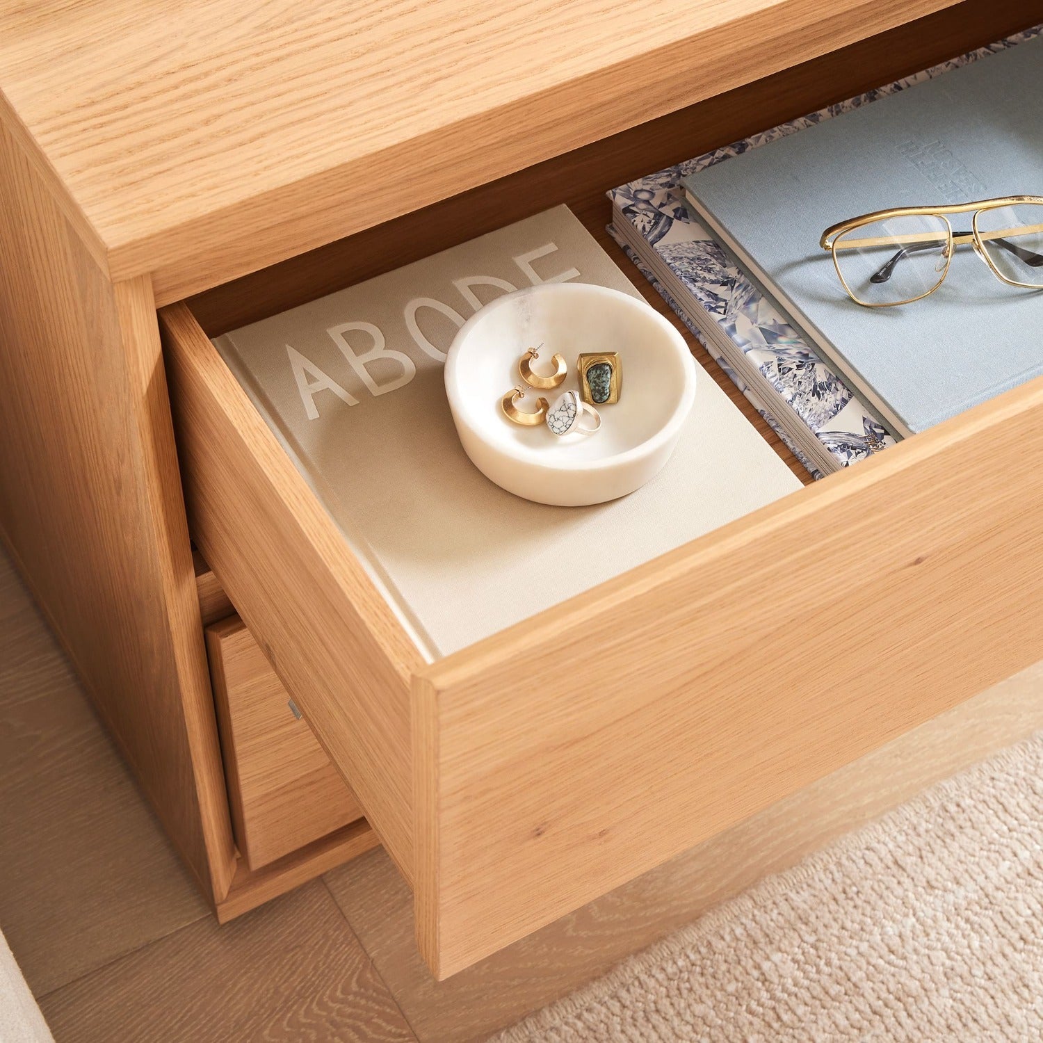 Rudi bedside table