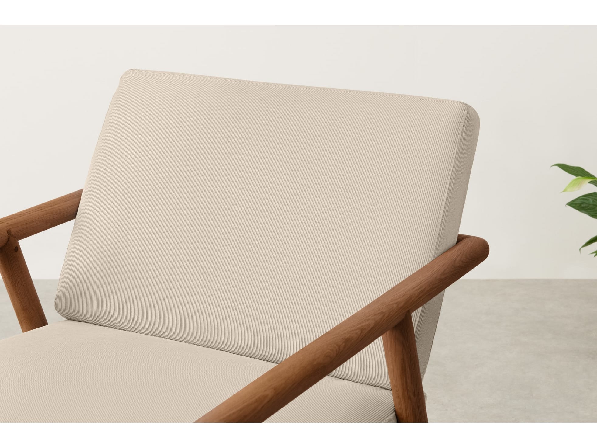 Tolt Armchair