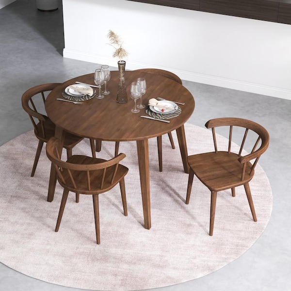 Walter round dining set