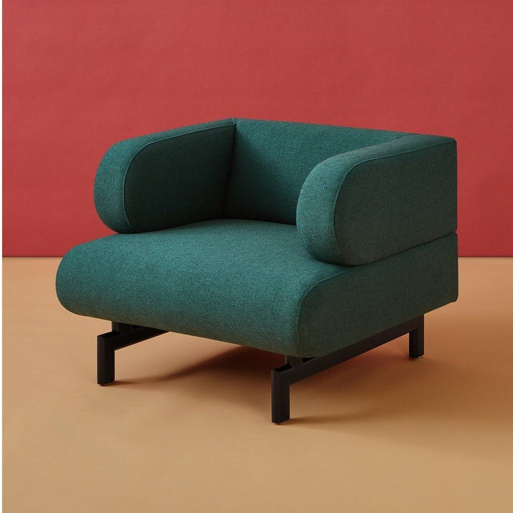 Yarrow Lounge Chair